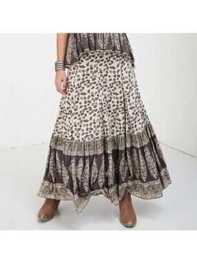 Spell NWT Delirium Maxi Skirt in Cream XS